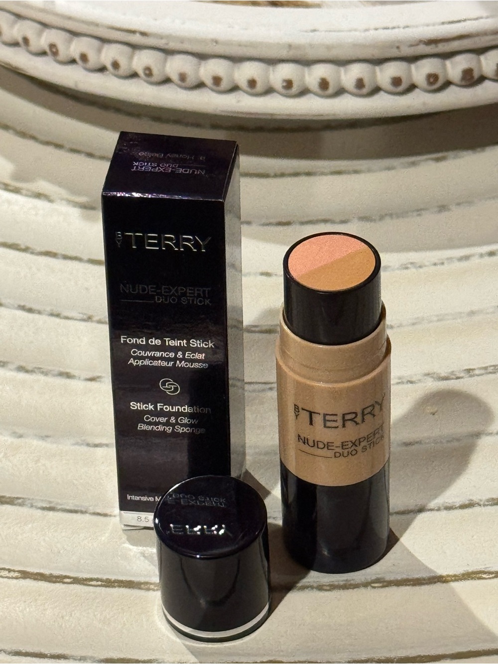 NIB By TERRY Nude Expert Duo Stick Honey Beige #9